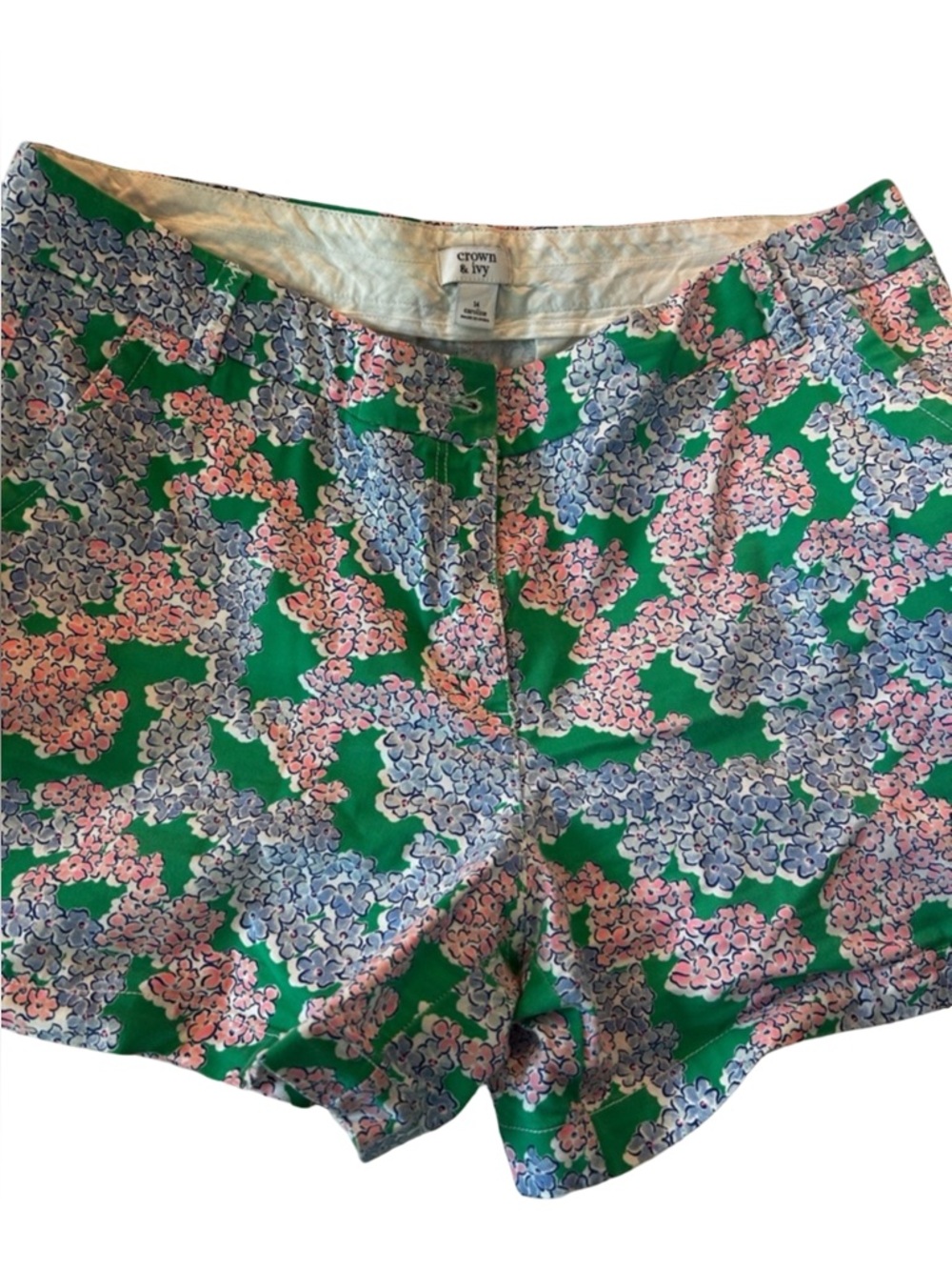 crown & ivy Green Floral Print Women's Shorts with Pink and Blue Accents
